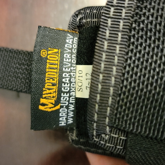 Maxpedition Case - Picture 8 of 10